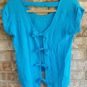 Open back with bows top